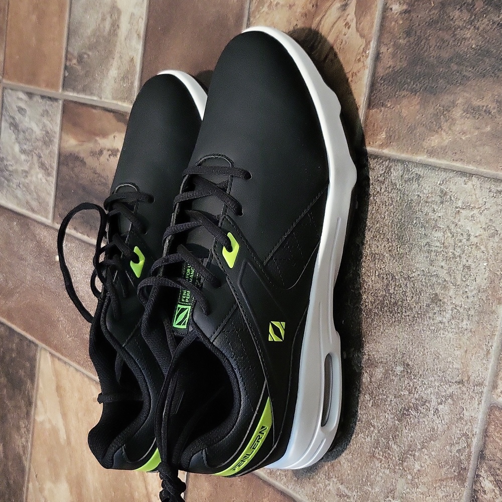 Fenlern golf shoes
